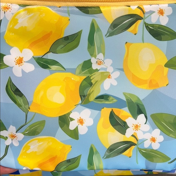 Wandering Moon | Lemon 🍋 Packing Cubes & Tech Organizer - Picture 3 of 13